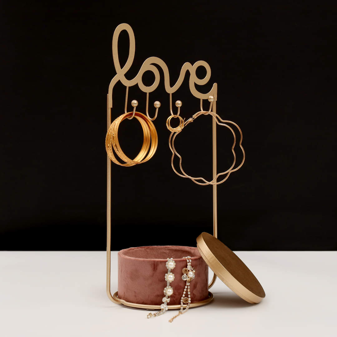 Lovely Design Jewelry Holder & Hook Stand